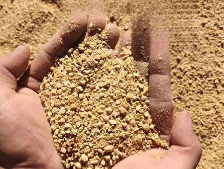How to Choose a Soybean Meal Powder Wholesaler?